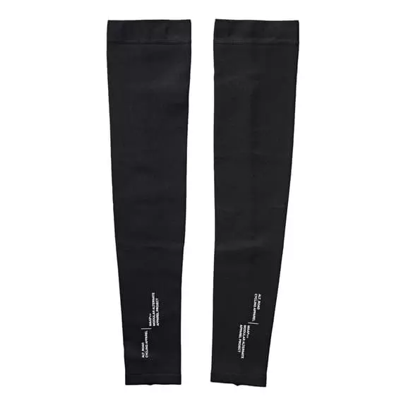 Manchettes MAAP Alt_Road Merino Noir 3 Manchettes MAAP Alt_Road Merino Noir